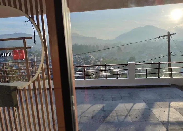 Villa Takasima Berastagi